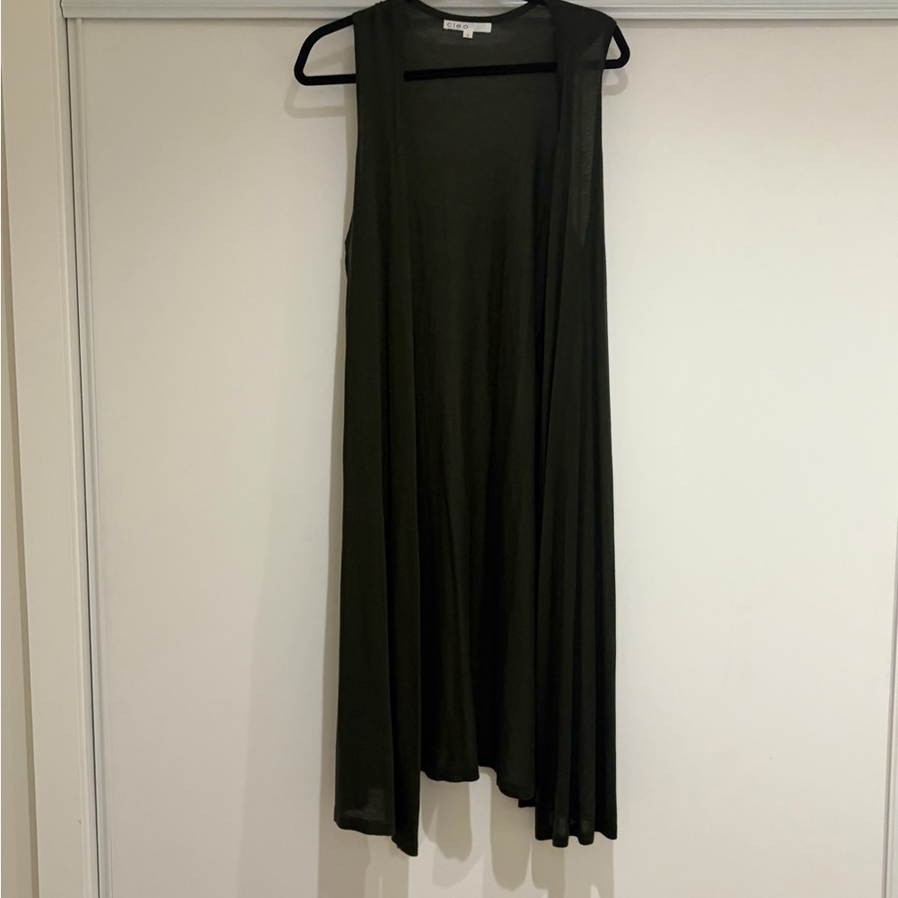 Cleo Green sleeveless sweater vest